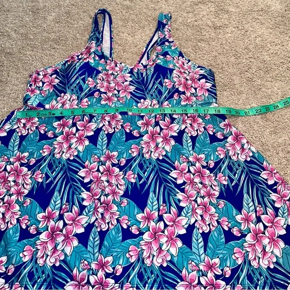 Women’s Tankini swimsuit top Size 2X - Picture 7 of 8
